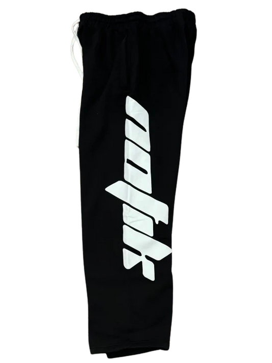 BLACK NOTIK SWEATS